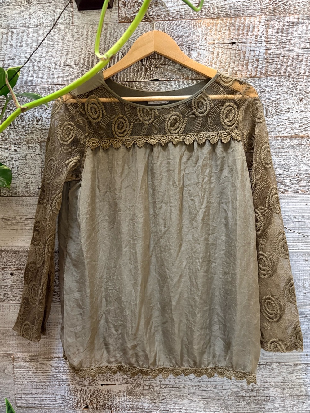 Bellambra | Silk & Lace Romantic Long-Sleeved Blouse - Women's M, Olive Green